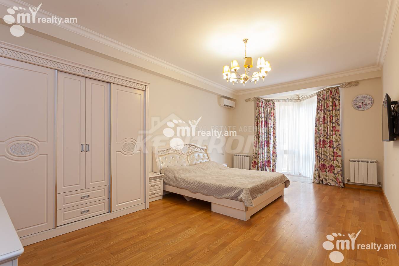 3 սենյականոց բնակարան վարձով Արամի փող, Կենտրոն Երևան, 156057