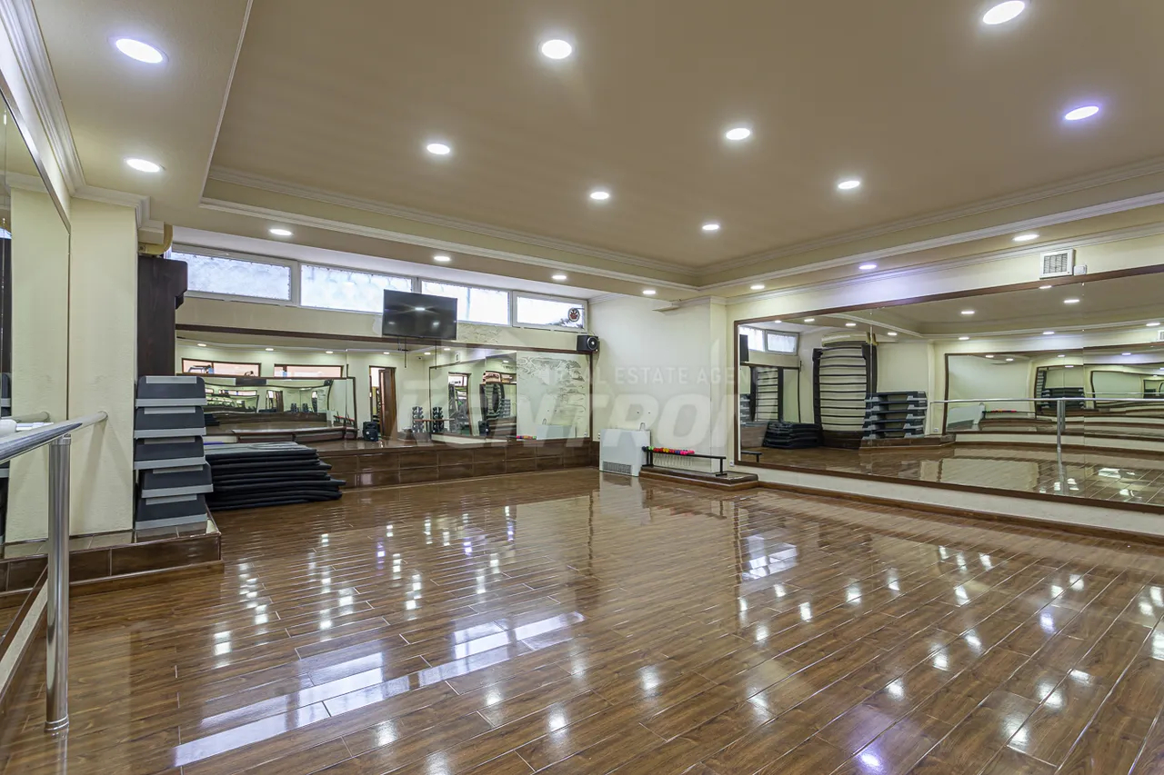 Commercial property for sale Griboedov St, Arabkir Yerevan, 158449