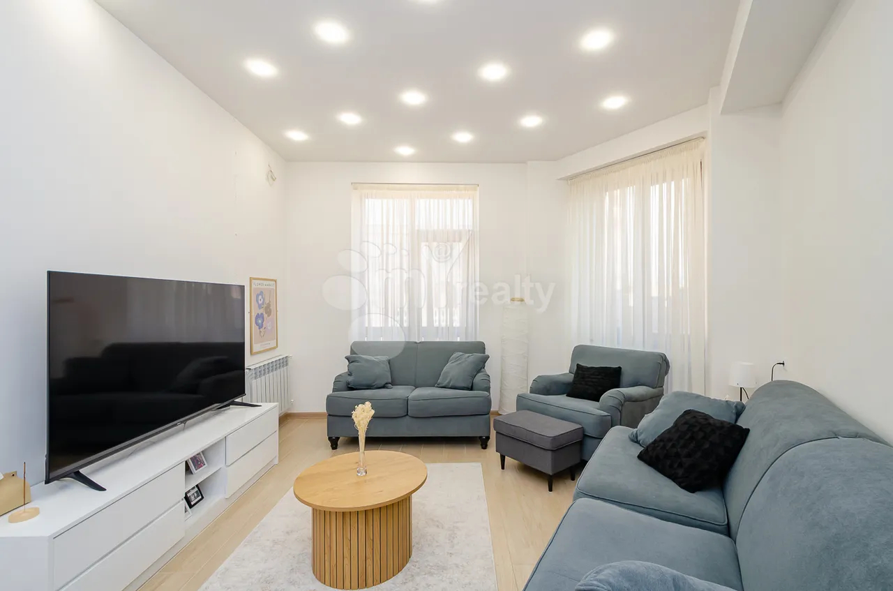 3 bedroom apartment for sale Adonts St, Arabkir Yerevan, 157864