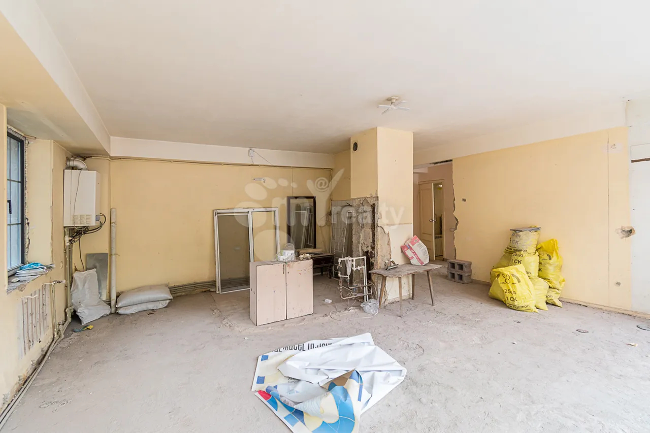 Commercial for rent Tigran Petrosyan St, داوتاشِن ایروان, 160292