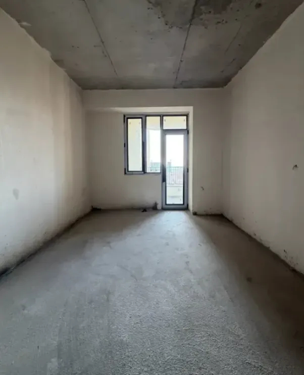 3 bedroom apartment for sale خیابان گِریبودوف, عربگیر ایروان, 159891