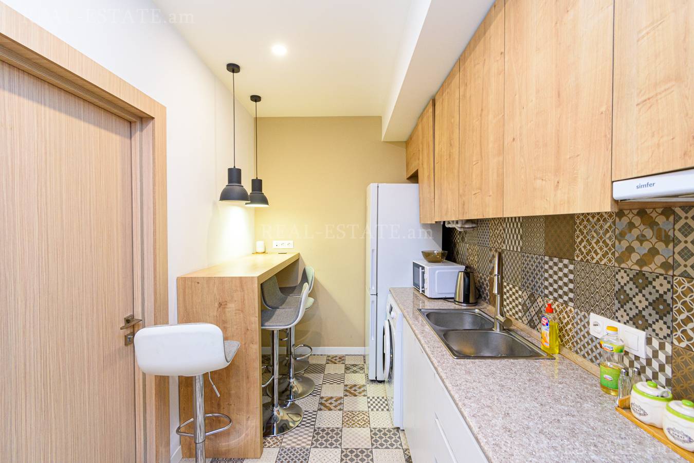 3 bedroom apartment for sale Pushkin St, Center Yerevan, 133342