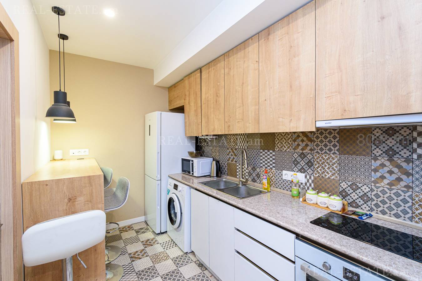 3 bedroom apartment for sale Pushkin St, Center Yerevan, 133342