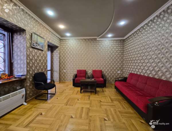 3-senyakanoc-bnakaran-vacharq-Yerevan-Center