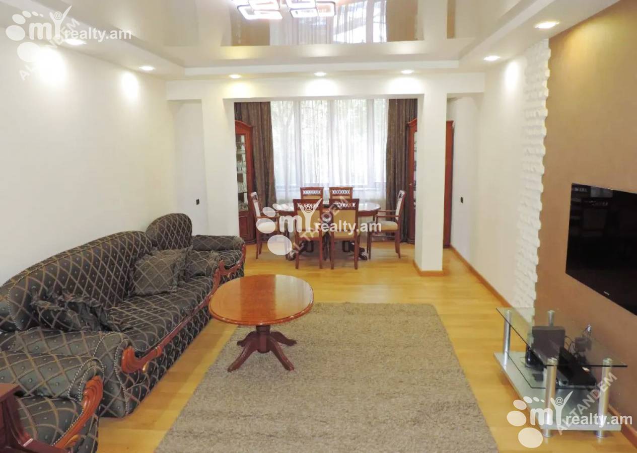 Купить 4 комнатную квартиру Абовян ул, Центр Ереван, 159948