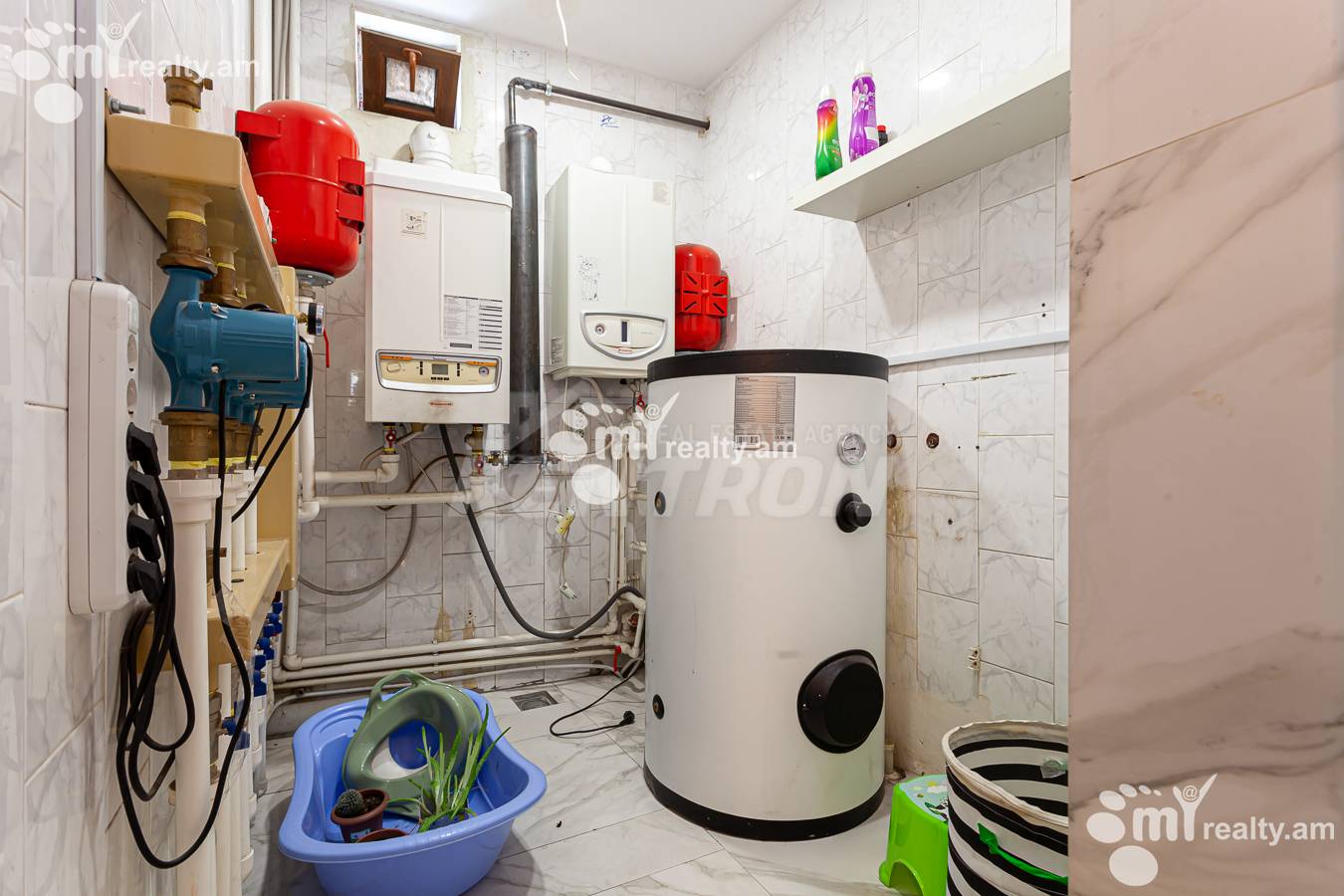 House for sale خیابان سِپوه, عربگیر ایروان, 155978