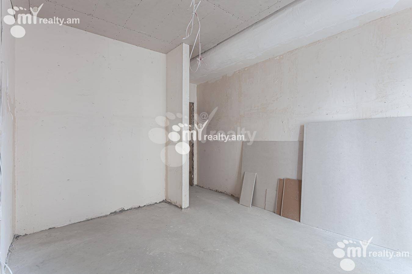 3 bedroom apartment for sale خیابان کومیتاس, عربگیر ایروان, 155127