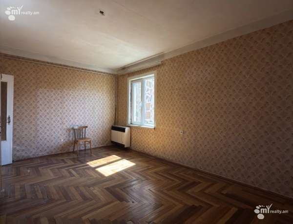 kupit-kvartiru/1-komnatnaya/M.+Melikyan+St/Kanaqer-Zeytun/Yerevan