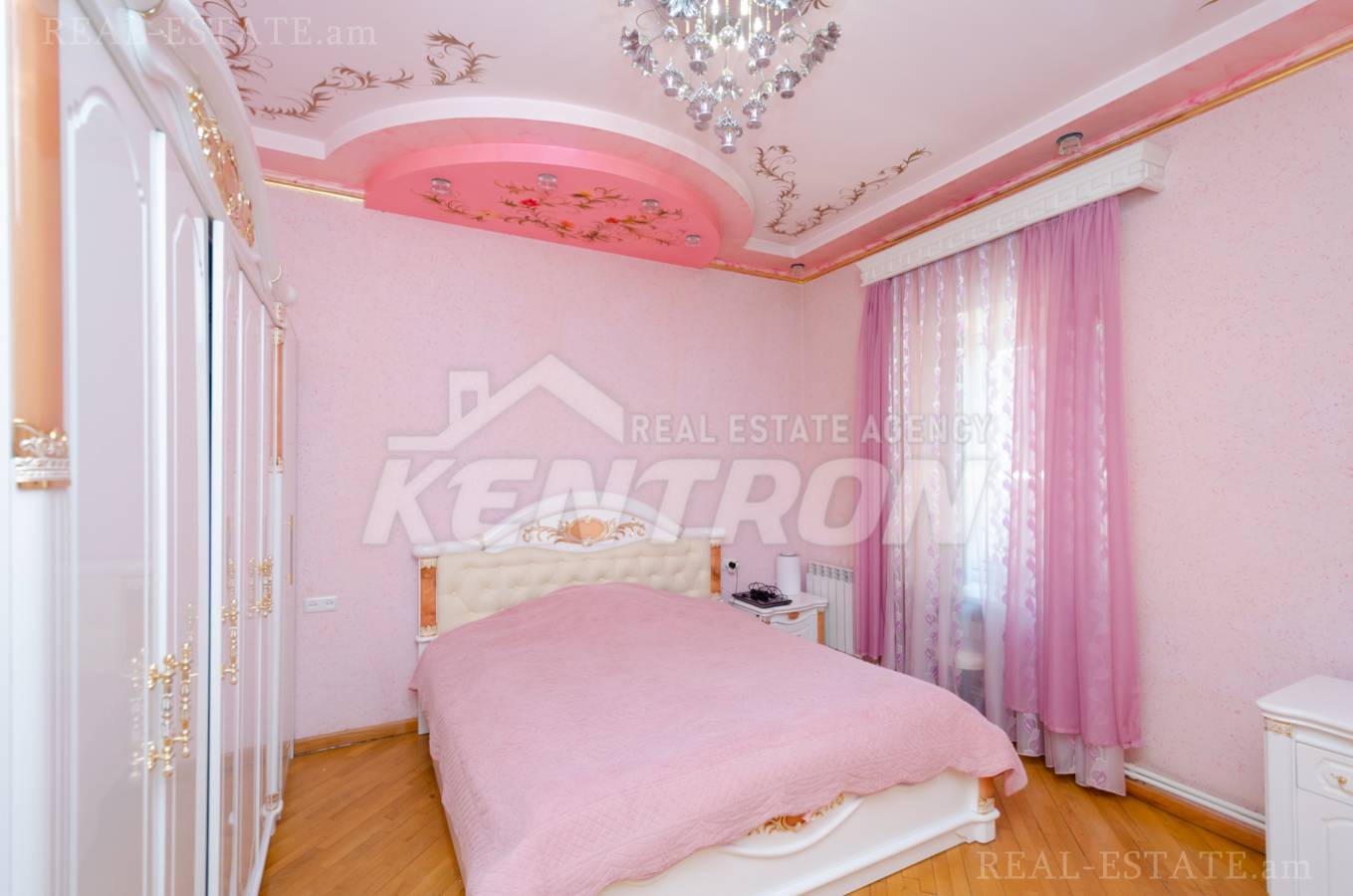 House for sale Gogol St, Kanaqer-Zeytun Yerevan, 136592