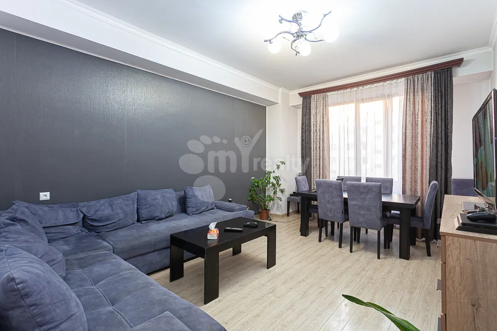 bnakaran/3-senyakanoc/Adonts+St/Arabkir/Yerevan