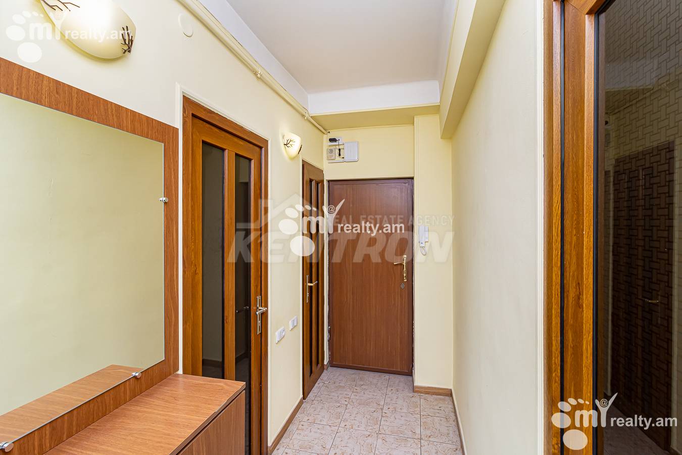 1 սենյականոց բնակարան  Կողբացու փող, Կենտրոն Երևան, 155073