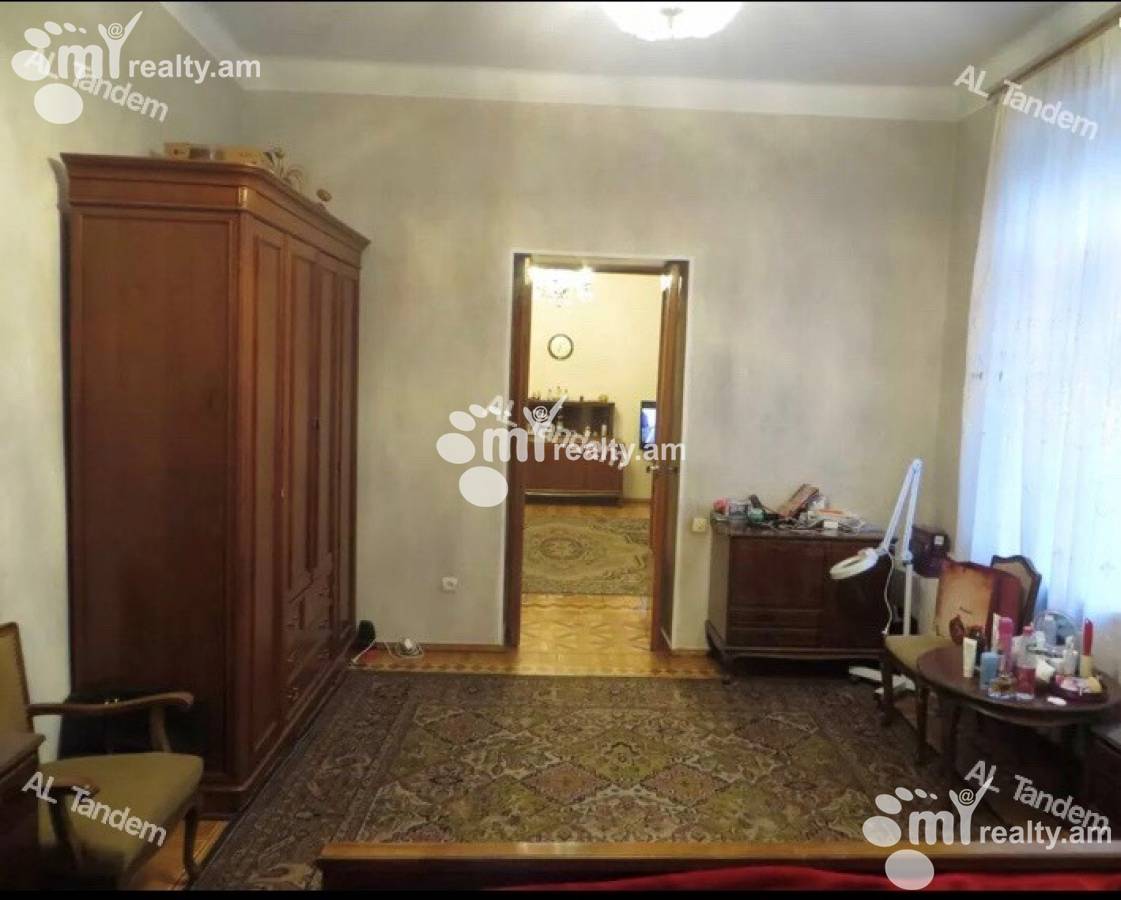 3 bedroom apartment for sale Teryan St, Center Yerevan, 123201