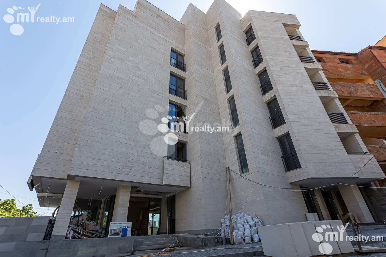 5 bedroom apartment for sale Aygedzor St, Arabkir Yerevan, 156464