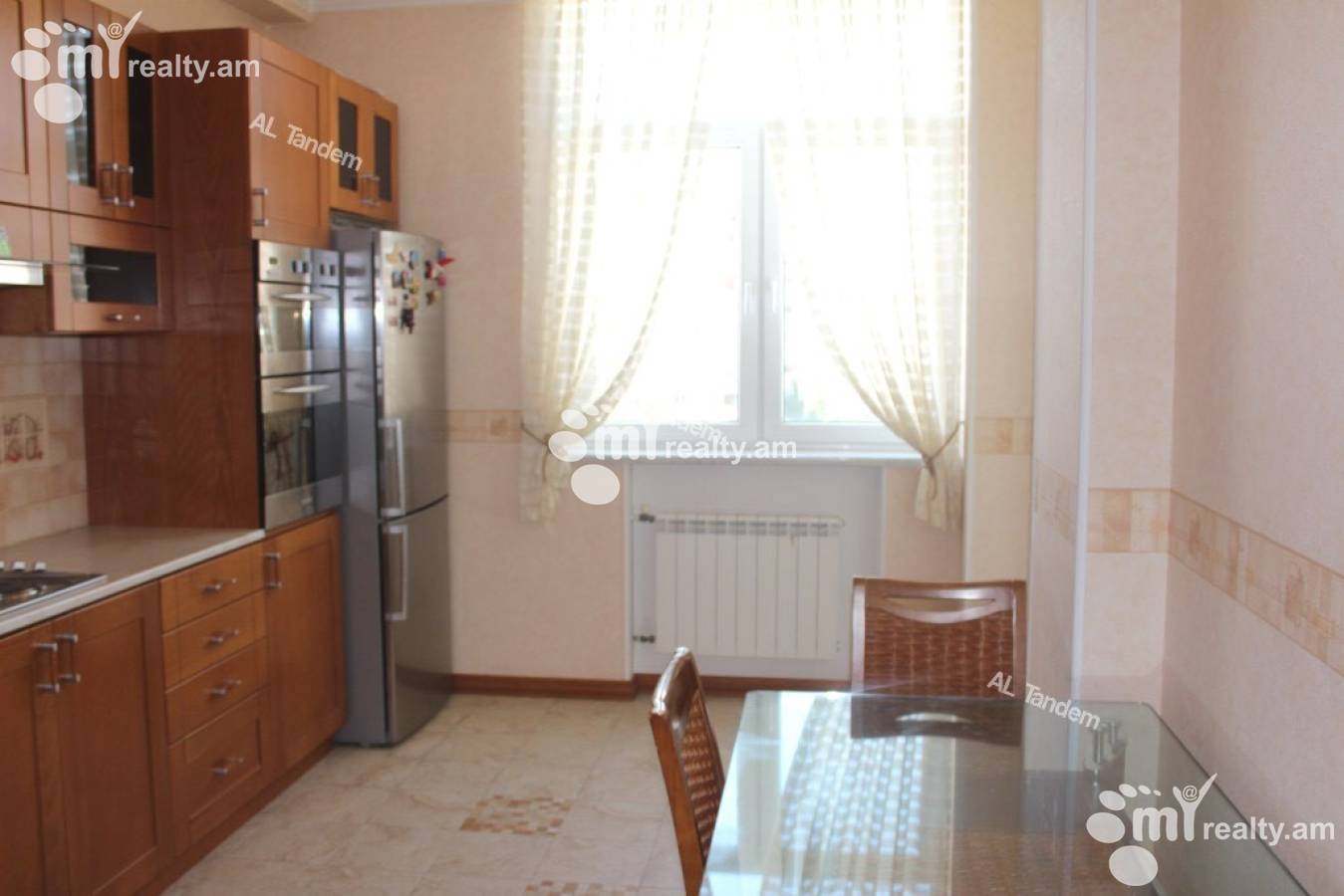 4 bedroom apartment for sale Rostom St, Center Yerevan, 148275