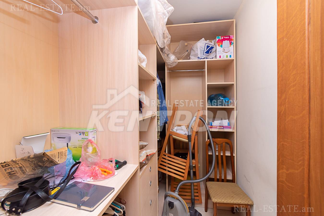 2 սենյականոց բնակարան  Պարոնյան փող, Կենտրոն Երևան, 135366