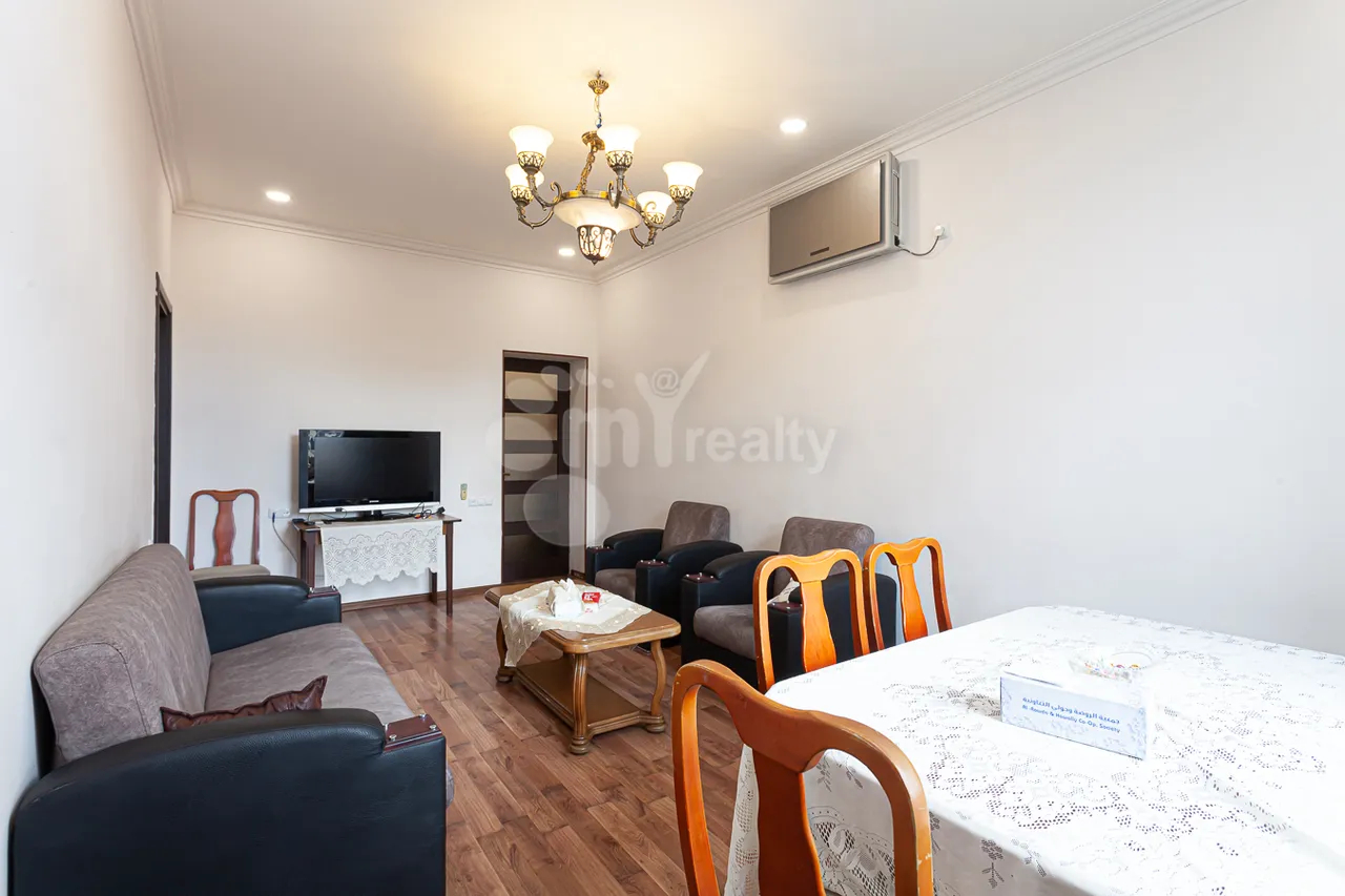 3 bedroom apartment for sale Tigran Mets Ave, Center Yerevan, 160651