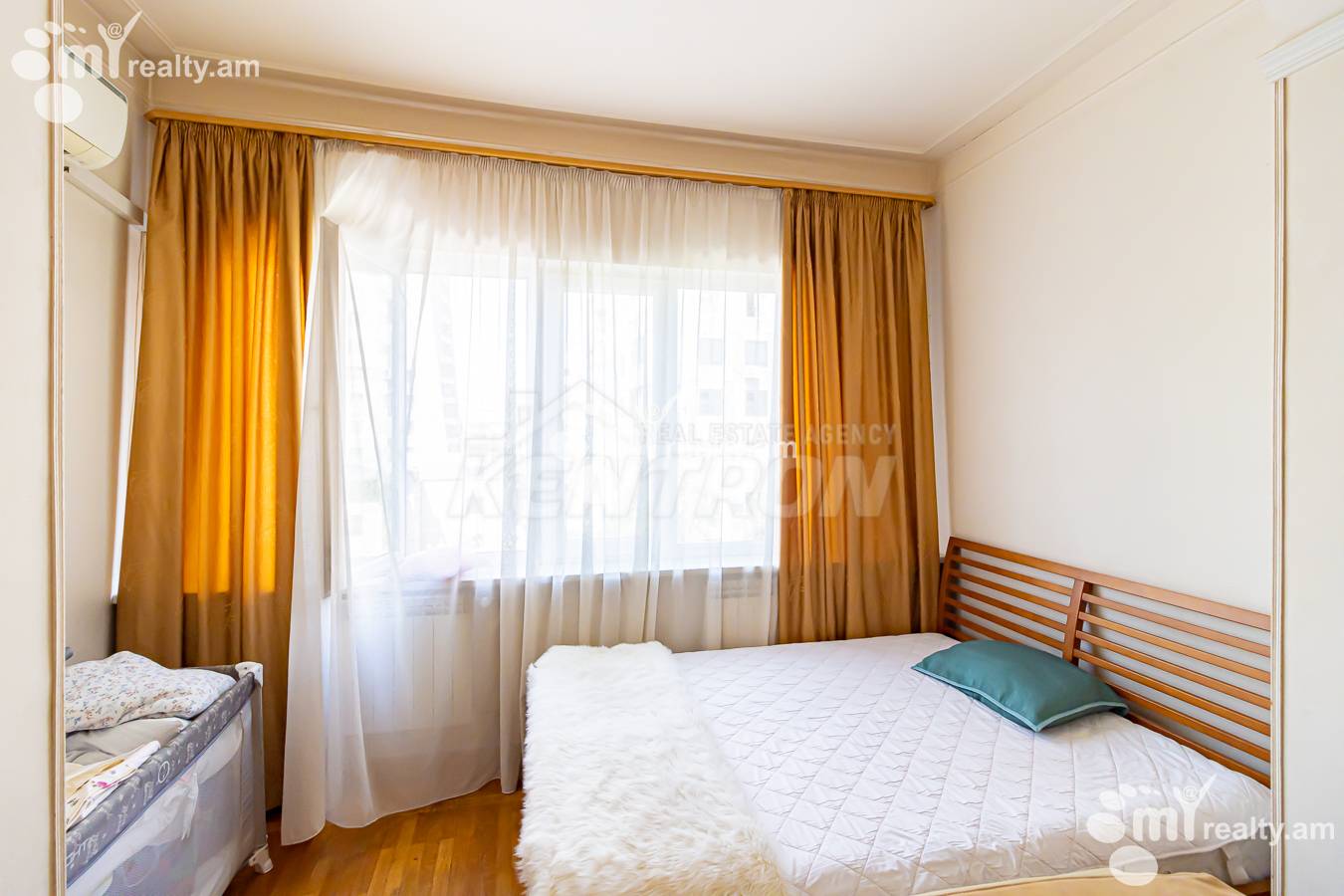 2 bedroom apartment for rent Nalbandyan St, Center Yerevan, 152869