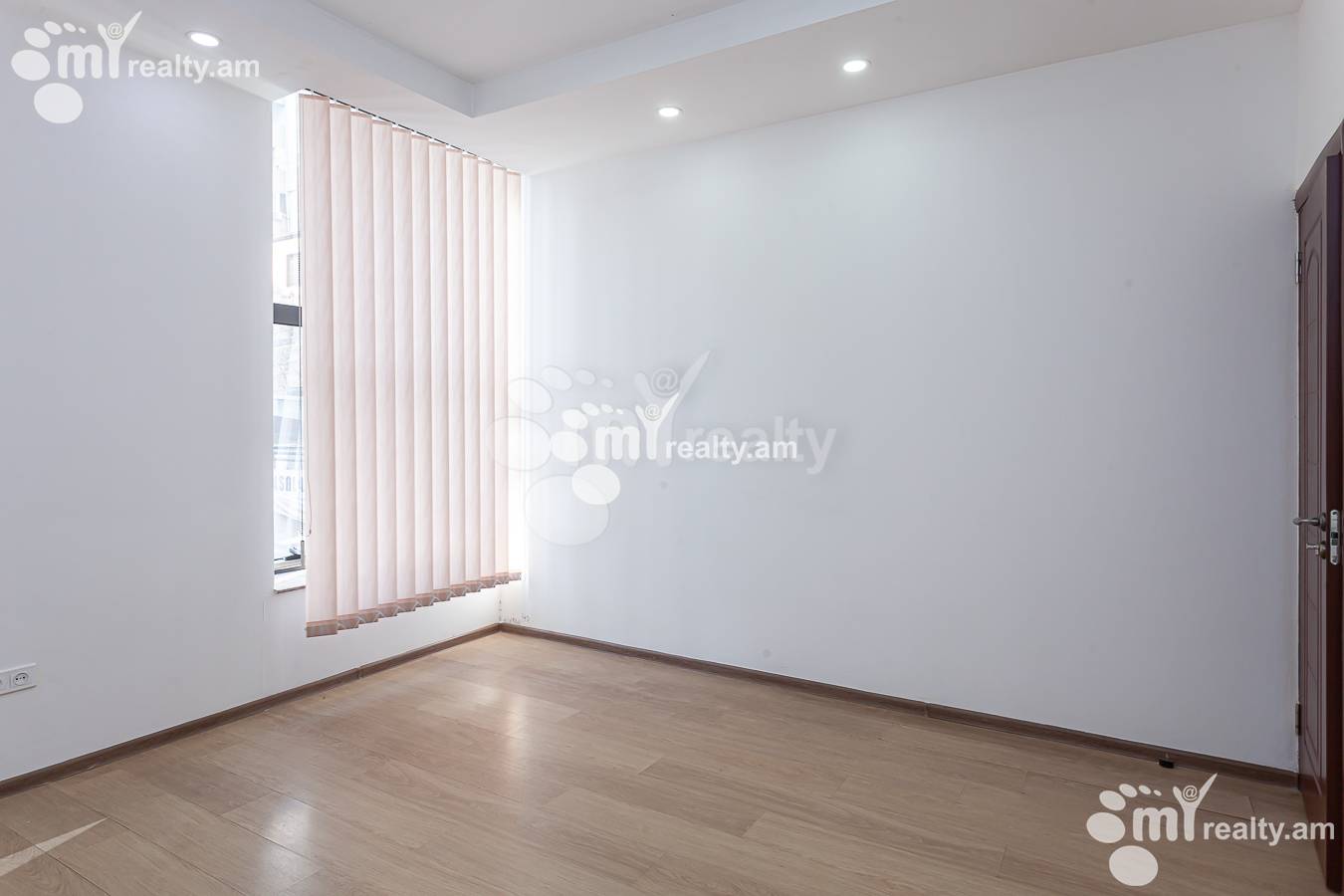 Снять коммерческoе помещение Амбардзумян ул, Арабкир Ереван, 147519