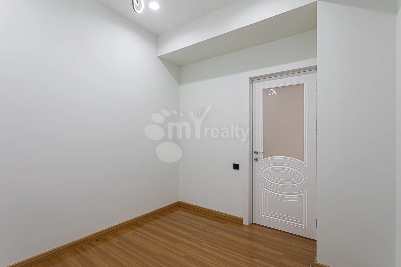 3 bedroom apartment for rent Sevak St, Quanaquère-Zeytoun Yerevan, 161857