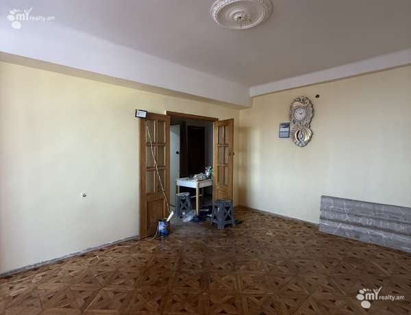 1-senyakanoc-bnakaran-vacharq-Yerevan-Arabkir