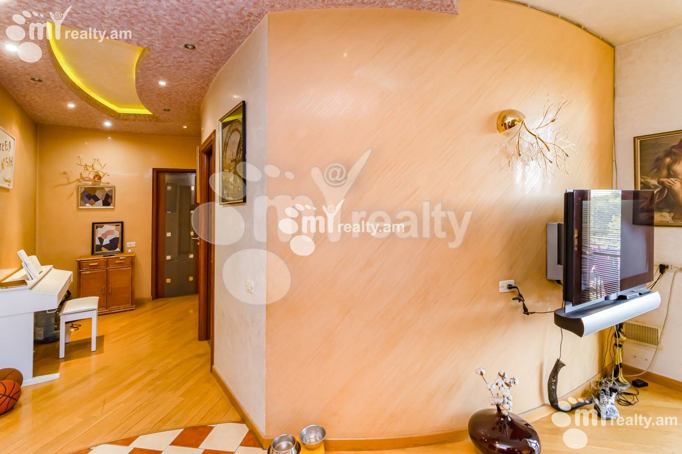 3 bedroom apartment for rent خیابان تامانیان, مرکز شهر ایروان, 135846