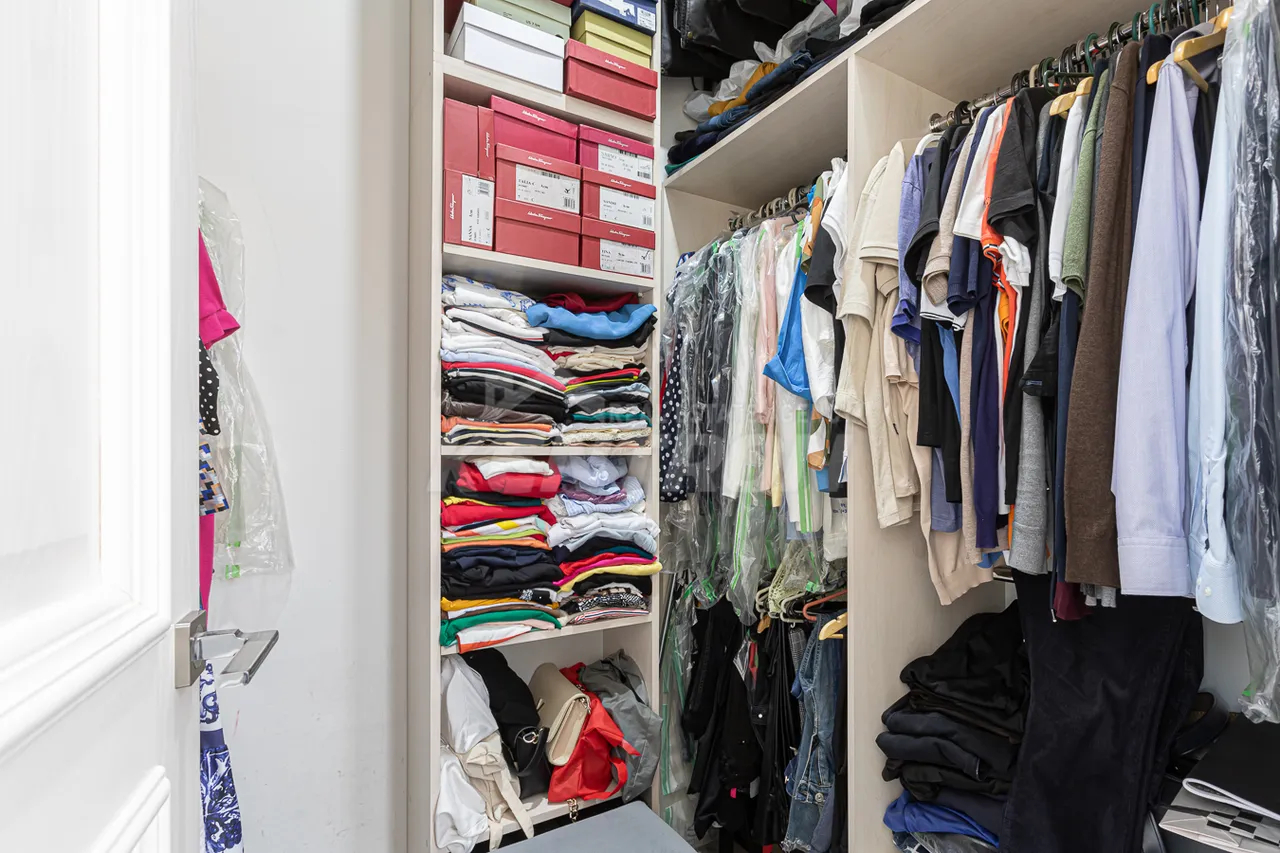 4 bedroom apartment for sale خیابان آدونس, عربگیر ایروان, 159644