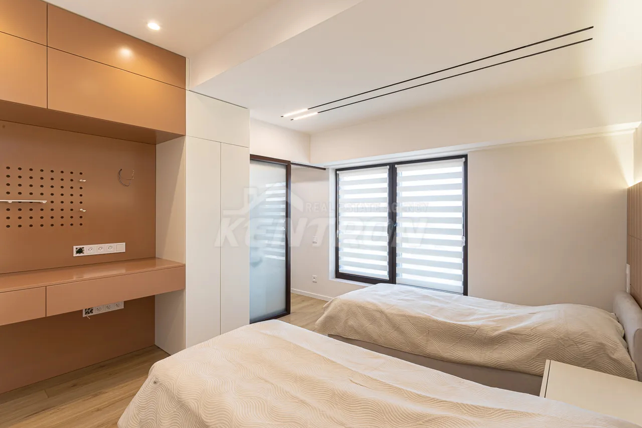 4 bedroom apartment for sale Nersisyan dead end, Qanaqer- Sejtun Yerevan, 159494