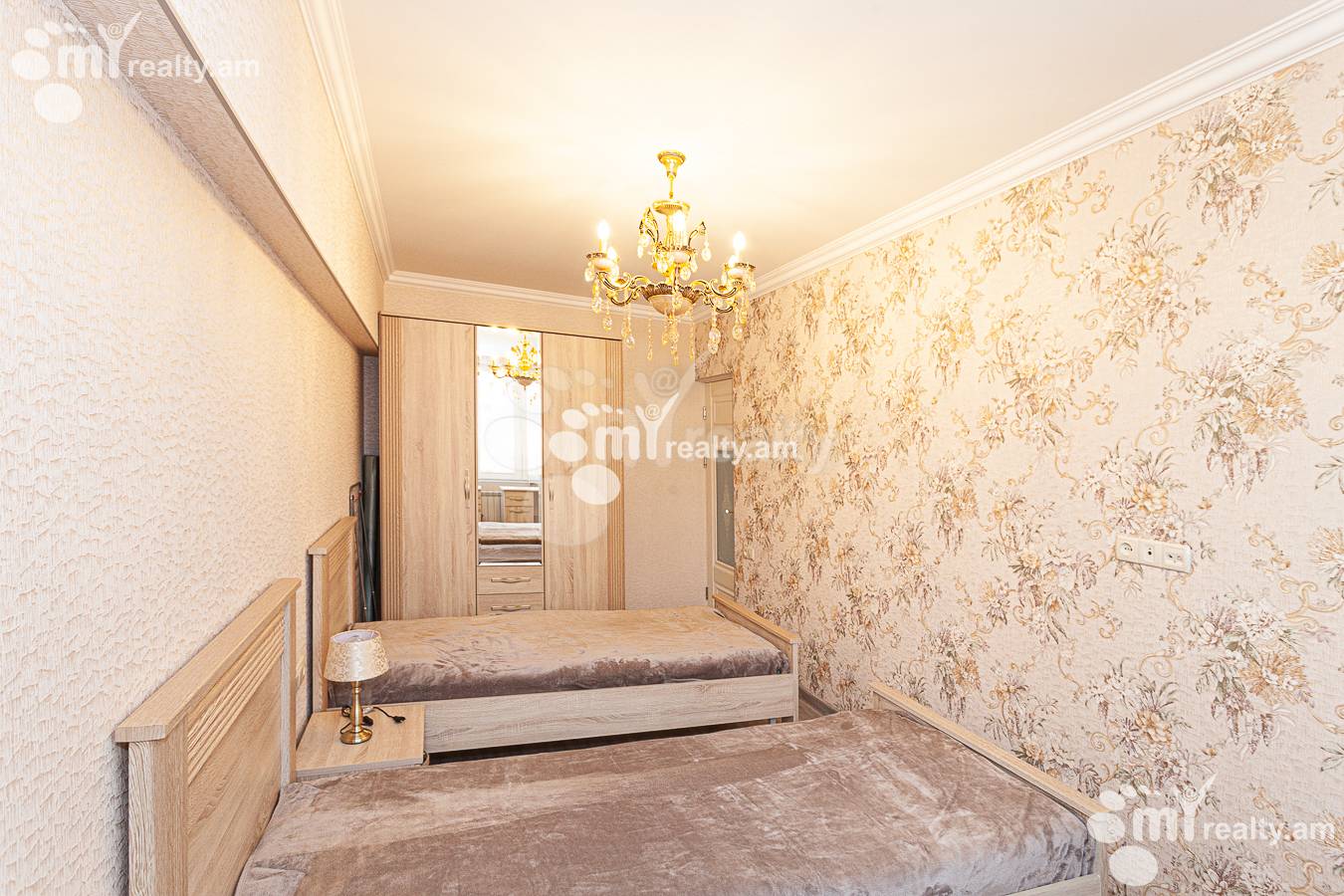 3 bedroom apartment for rent Tumanyan St, Center Yerevan, 147905