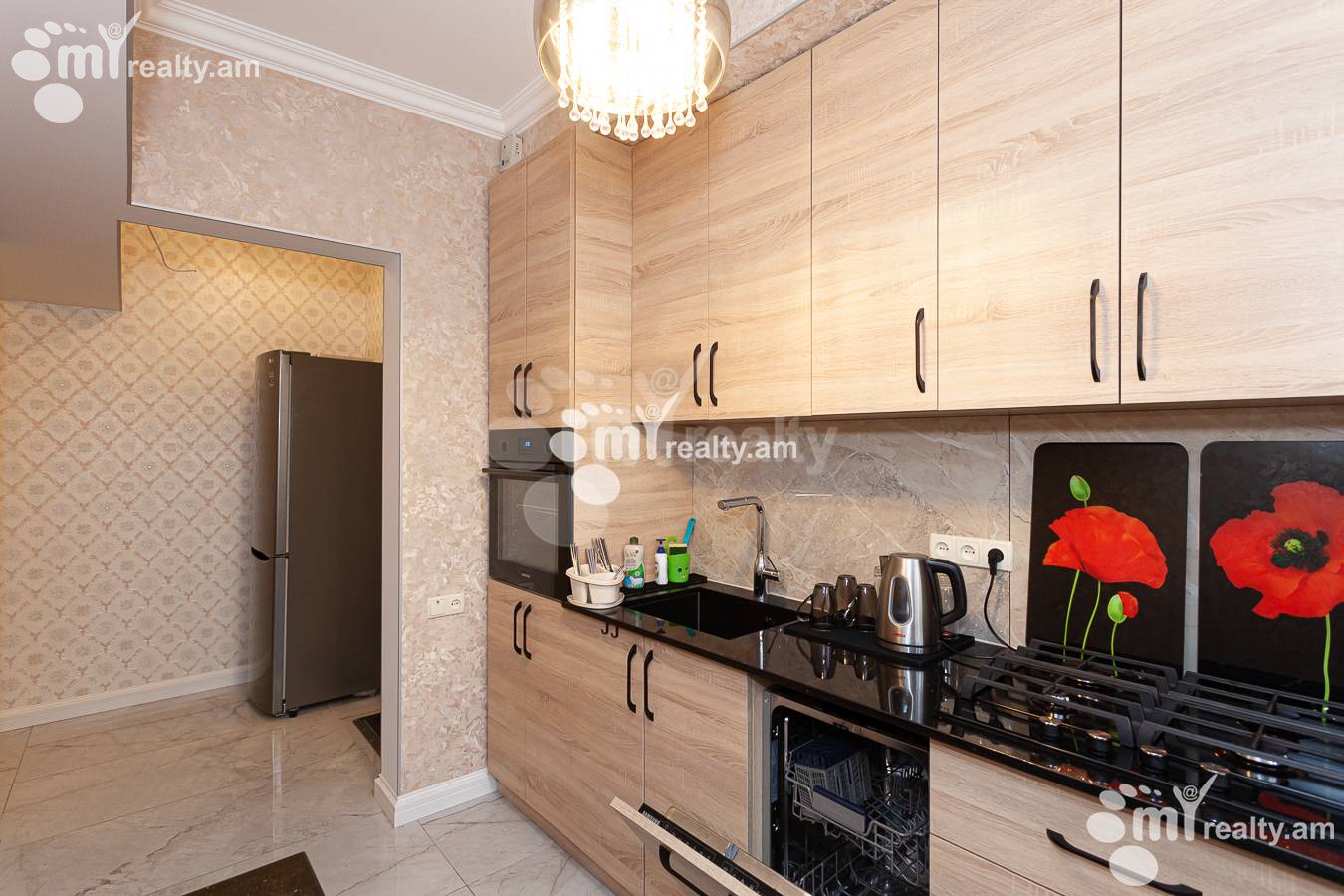 3 bedroom apartment for rent Tumanyan St, Center Yerevan, 147905
