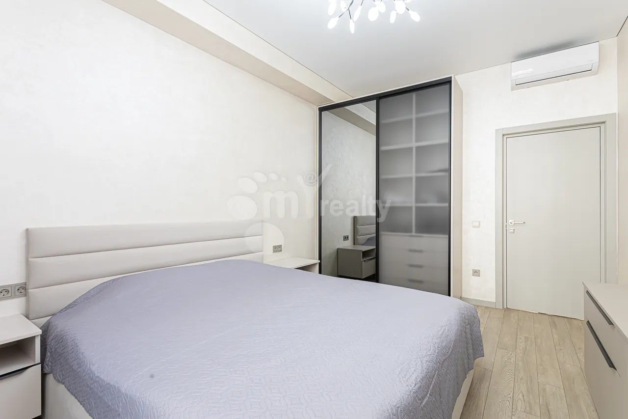 3 սենյականոց բնակարան վարձով Գրիբոեդովի փող, Արաբկիր Երևան, 158538