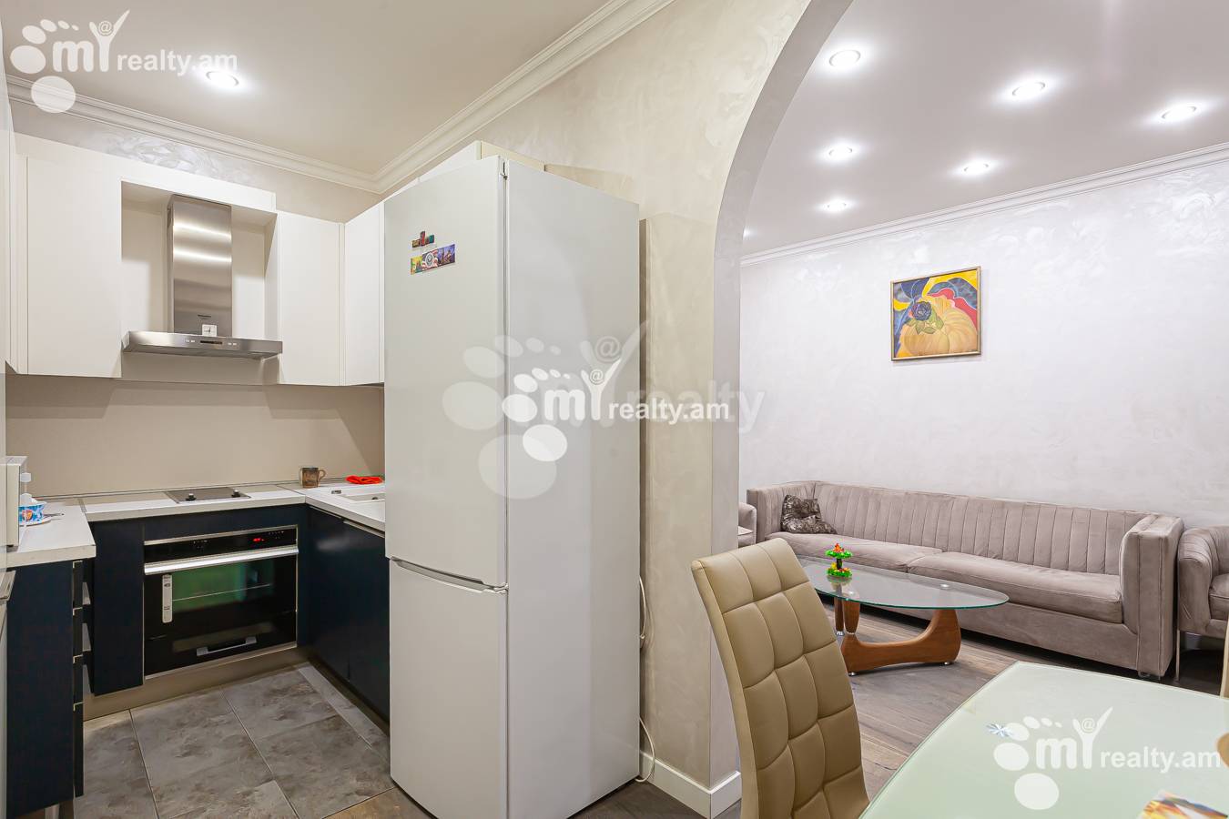 Снять 3 комнатную квартиру Маштоца пр, Центр Ереван, 147239