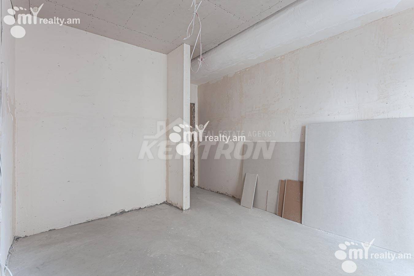 3 սենյականոց բնակարան  Կոմիտասի պող, Արաբկիր Երևան, 155126