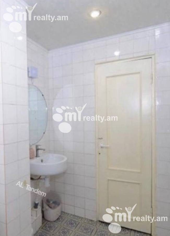 3 bedroom apartment for sale خیابان پوشکین, مرکز شهر ایروان, 158674