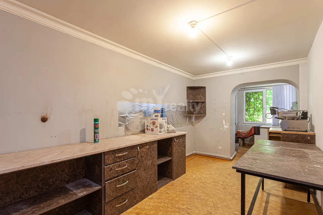 Commercial property for sale Hr.Kochar St, Arabkir Yerevan, 160666