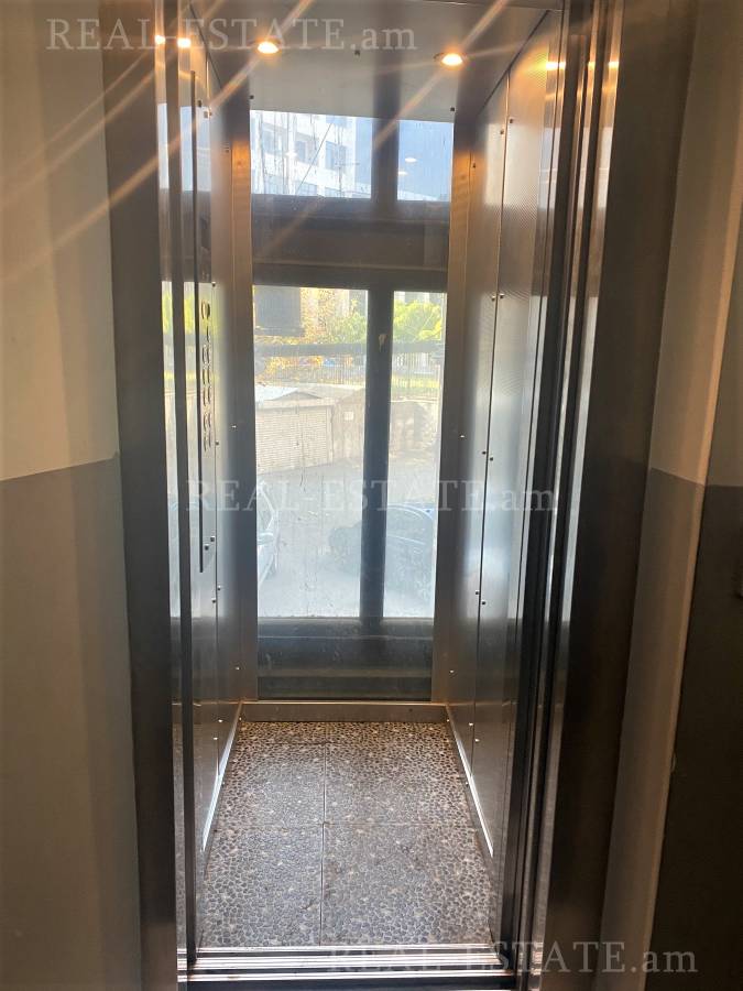 4 bedroom apartment for sale Sayat-Nova Ave, Center Yerevan, 116013