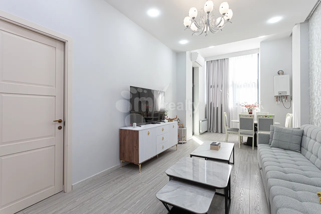 2 bedroom apartment for rent خیابان کومیتاس, عربگیر ایروان, 161986