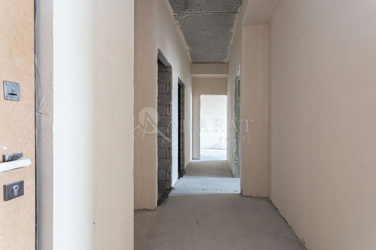 3 սենյականոց բնակարան  Հալաբյան փող, Աջափնյակ Երևան, 157588