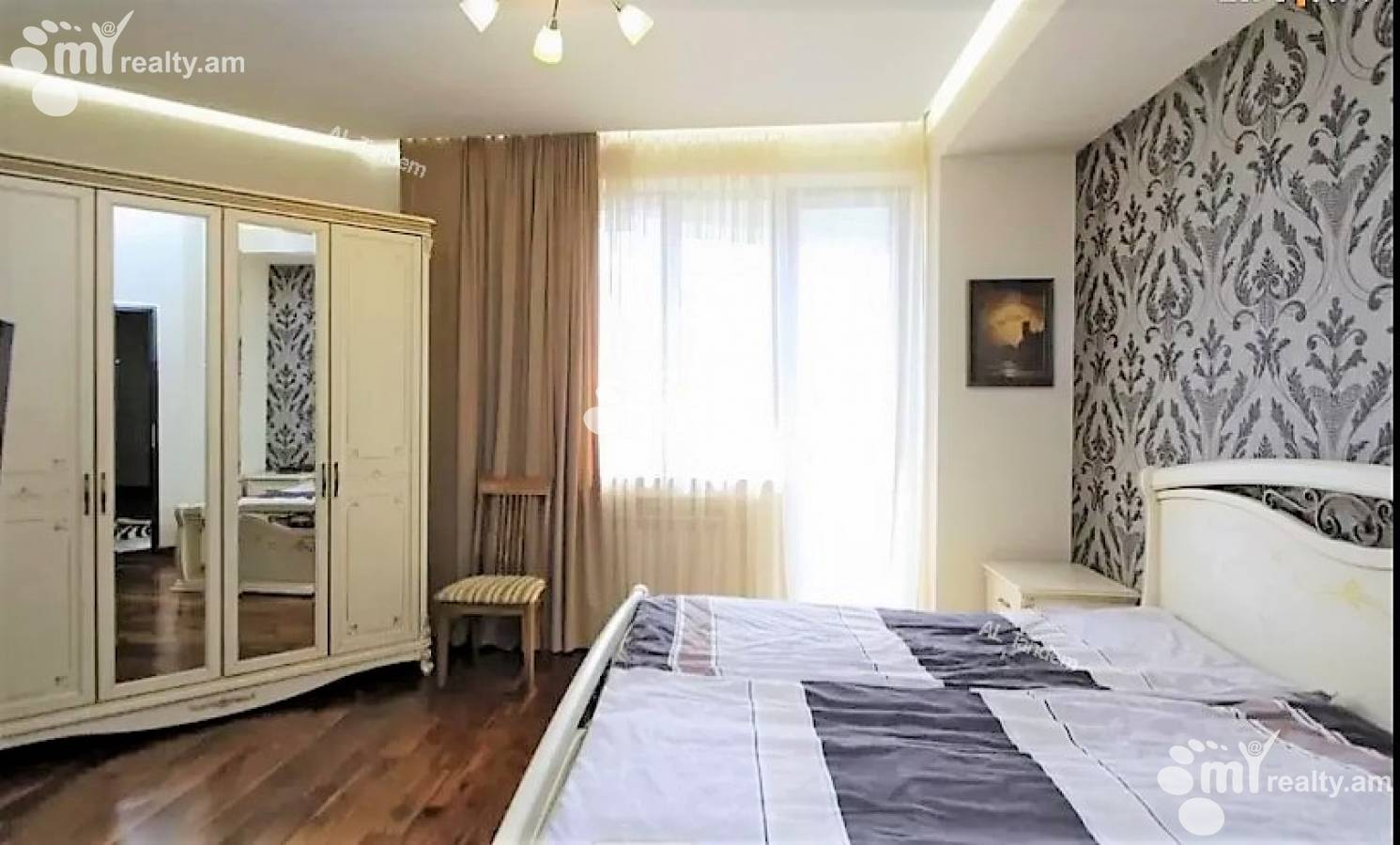 Купить 4 комнатную квартиру Н. Зарян стр, Арабкир Ереван, 127095