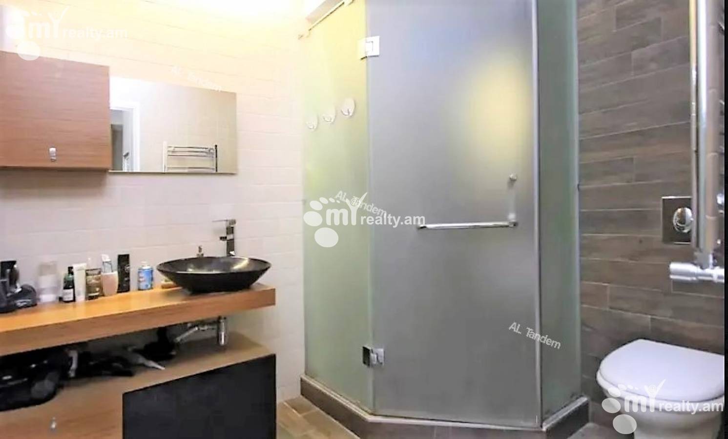 Купить 4 комнатную квартиру Н. Зарян стр, Арабкир Ереван, 127095