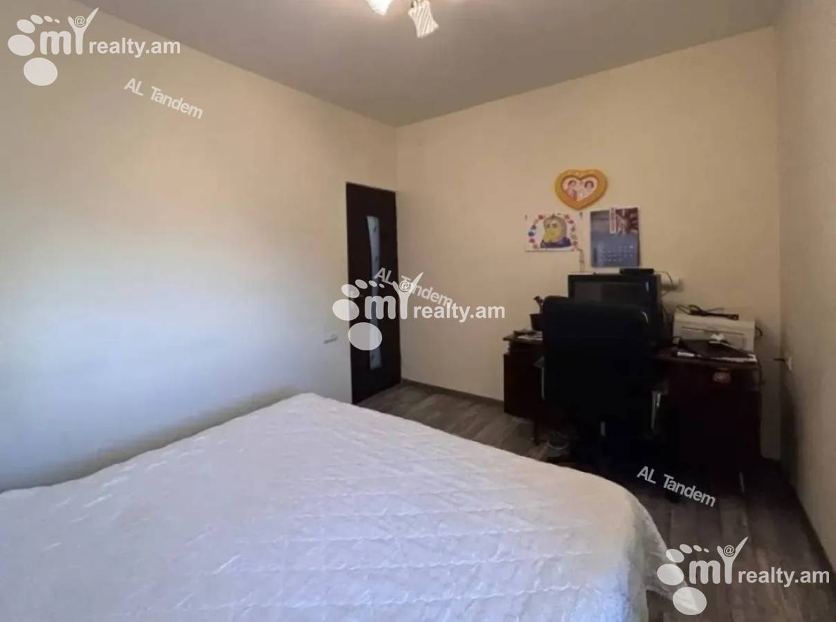 4 bedroom apartment for sale Hr.Kochar St, Arabkir Yerevan, 158127