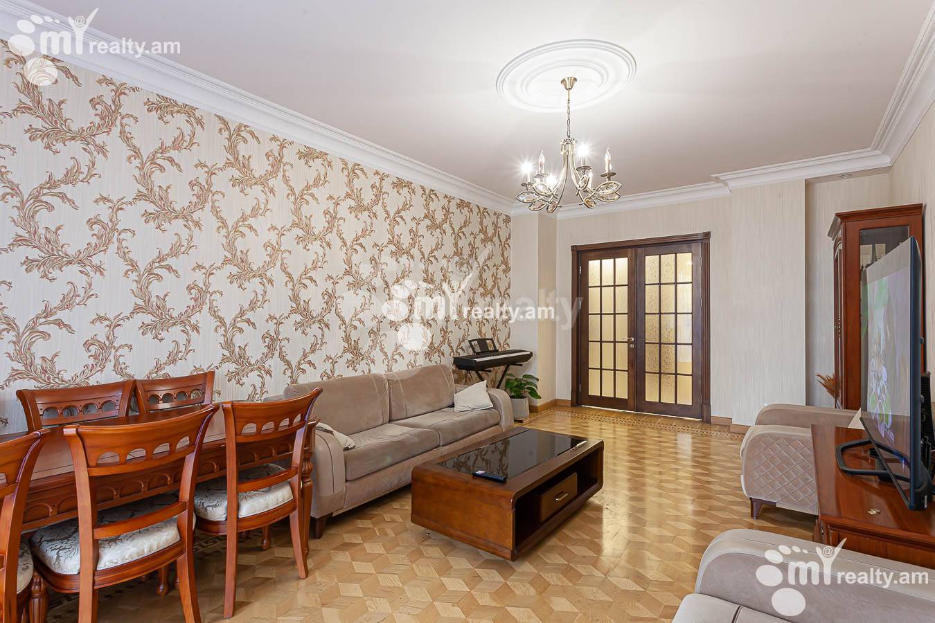 3 bedroom apartment for sale Antarayin St, Center Yerevan, 155932