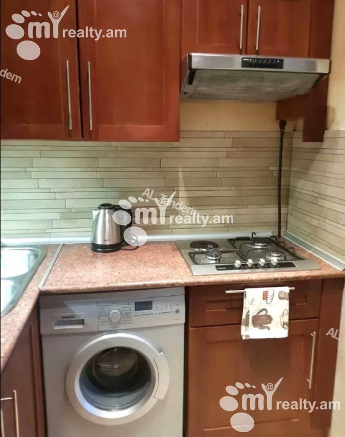 2 սենյականոց բնակարան  Մաշտոցի պող, Կենտրոն Երևան, 142296