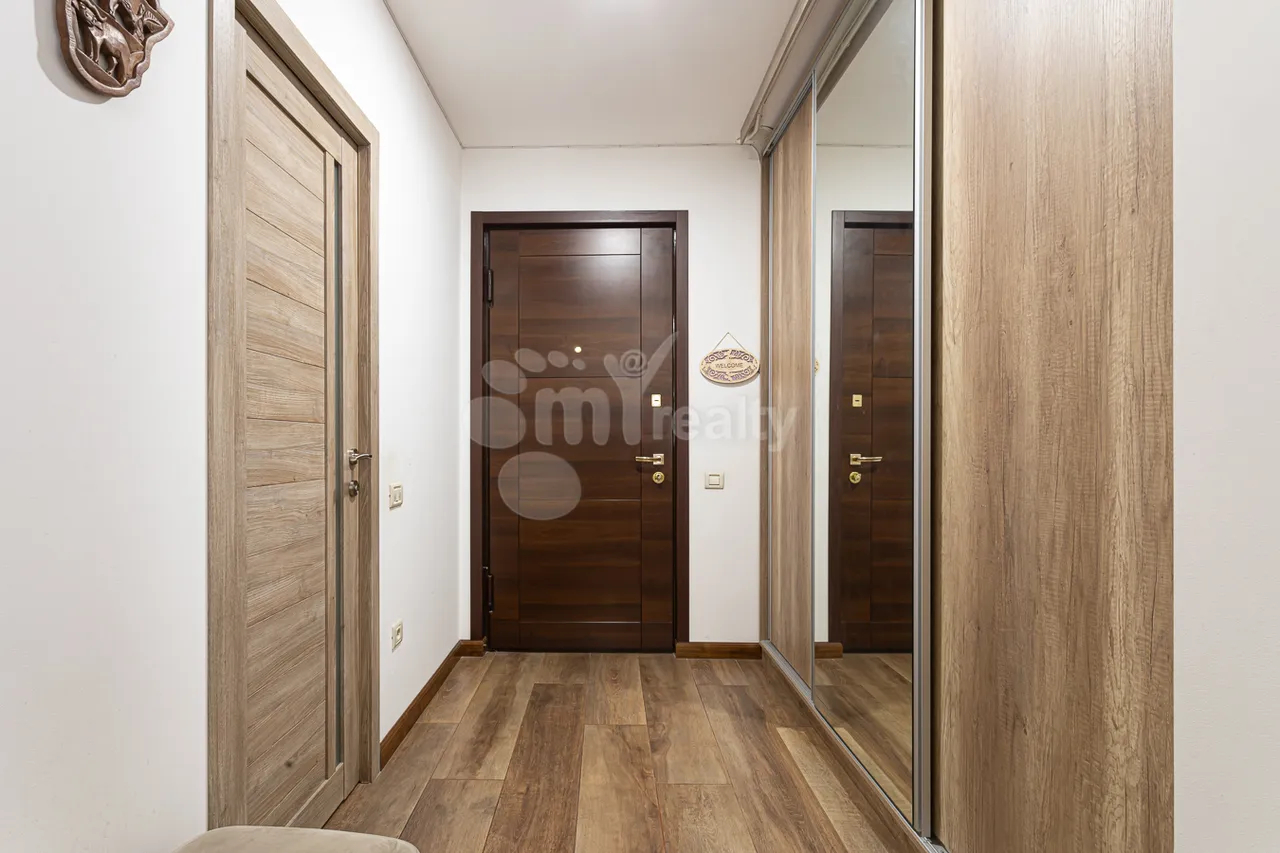 4 bedroom apartment for sale Yekmalyan St, Center Yerevan, 158585