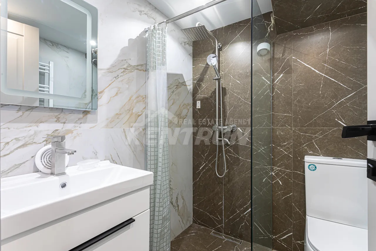 2 bedroom apartment for rent خیابان کوقباتسی, مرکز شهر ایروان, 159412