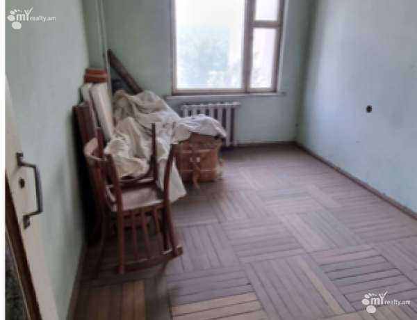 4-senyakanoc-bnakaran-vacharq-Yerevan-Achapnyak