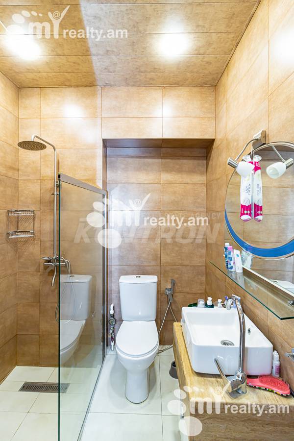 2 bedroom apartment for sale Ghazar Parpetsi St, Center Yerevan, 154671