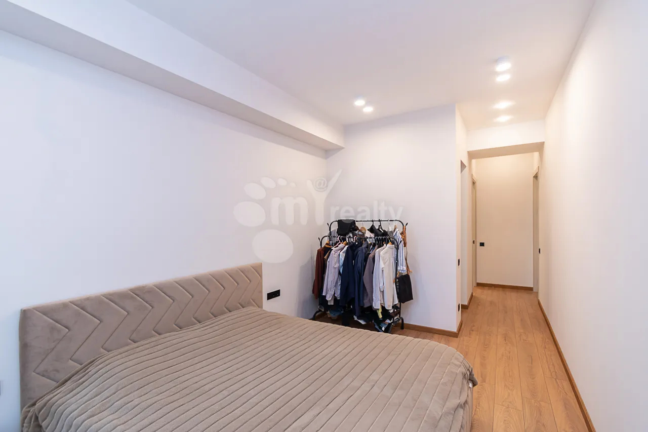 4 bedroom apartment for sale Ghapantsian St, Arabkir Yerevan, 160276