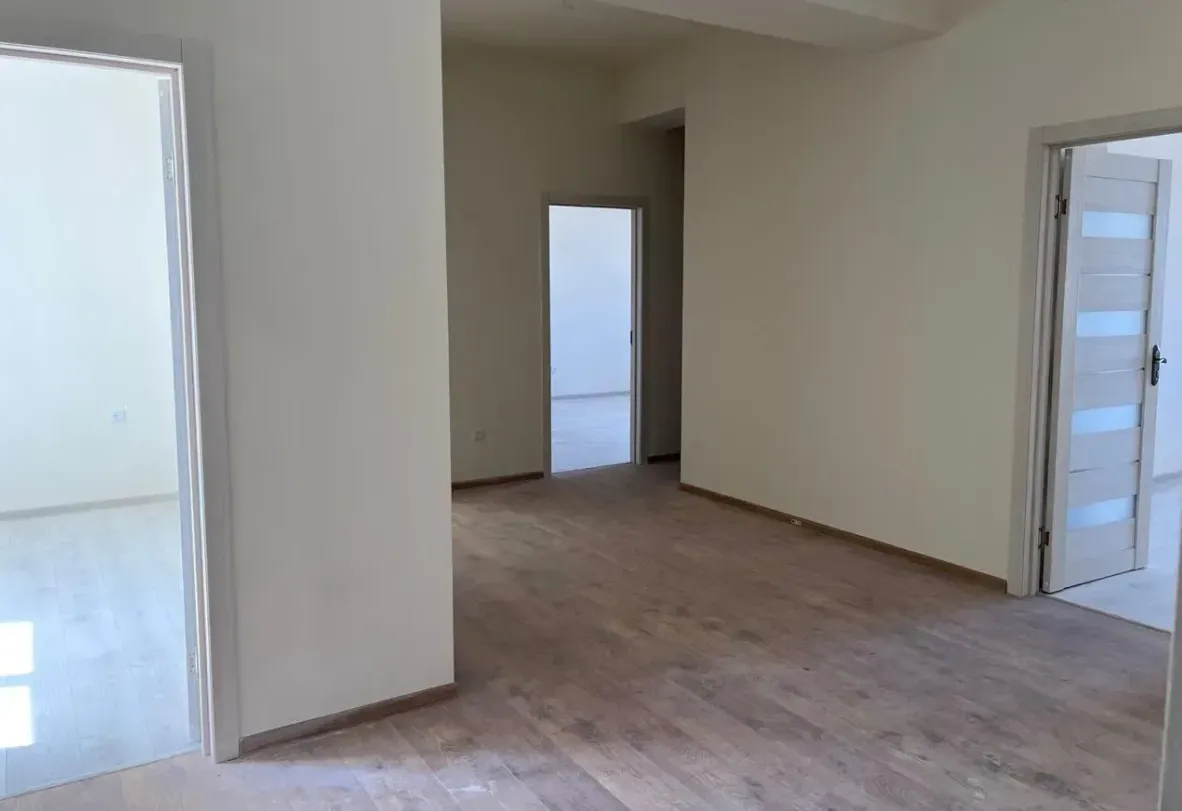 4 bedroom apartment for sale Griboedov St, Arabkir Yerevan, 161660