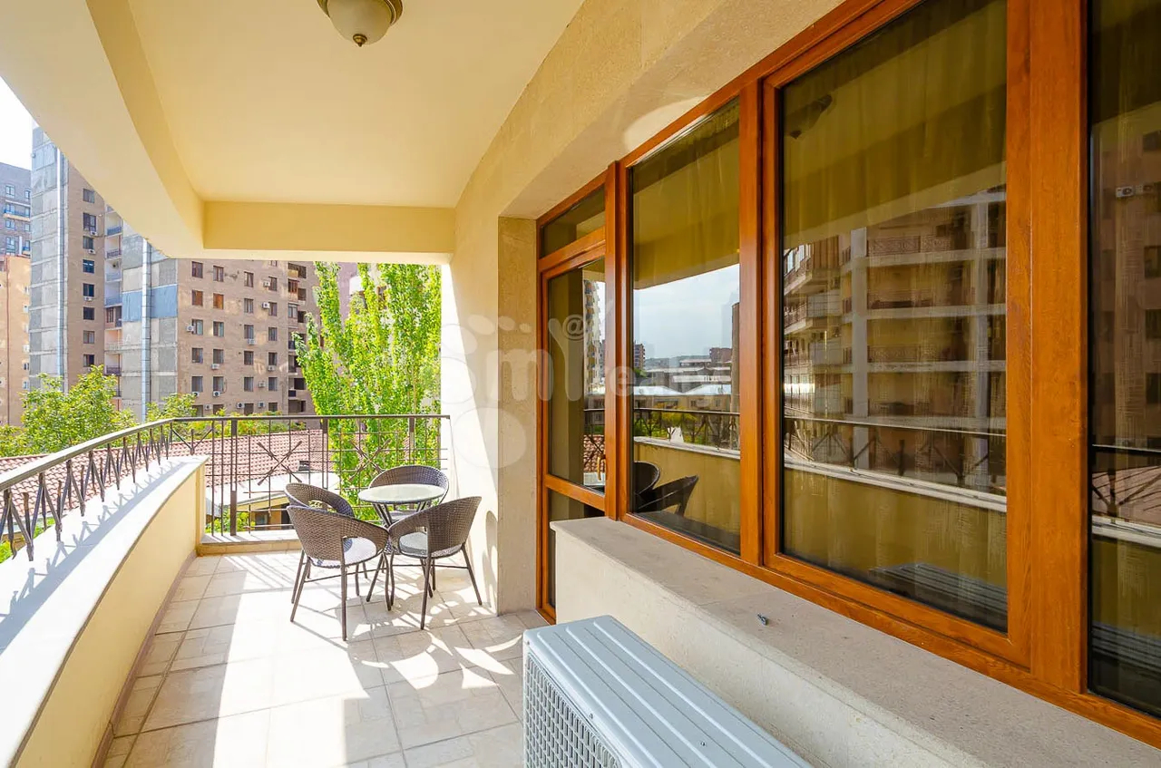 3 bedroom apartment for rent Yekmalyan St, Center Yerevan, 159975