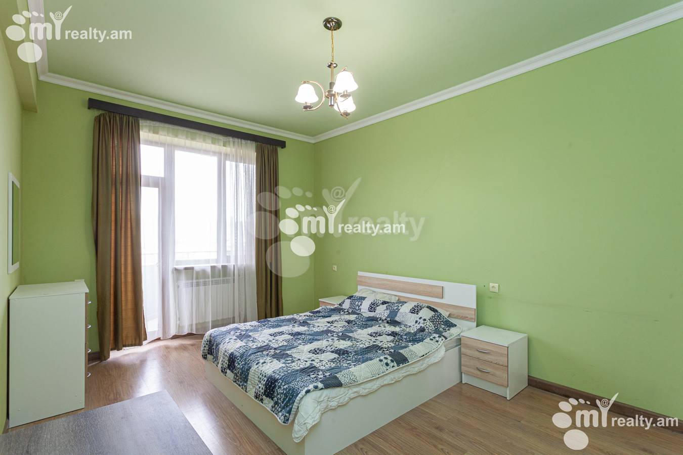 Купить 4 комнатную квартиру Аргишти ул, Центр Ереван, 151693
